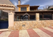 Xalet independent amb terreny en venda a la España, Santa Pola, ref.: TR402833 foto
