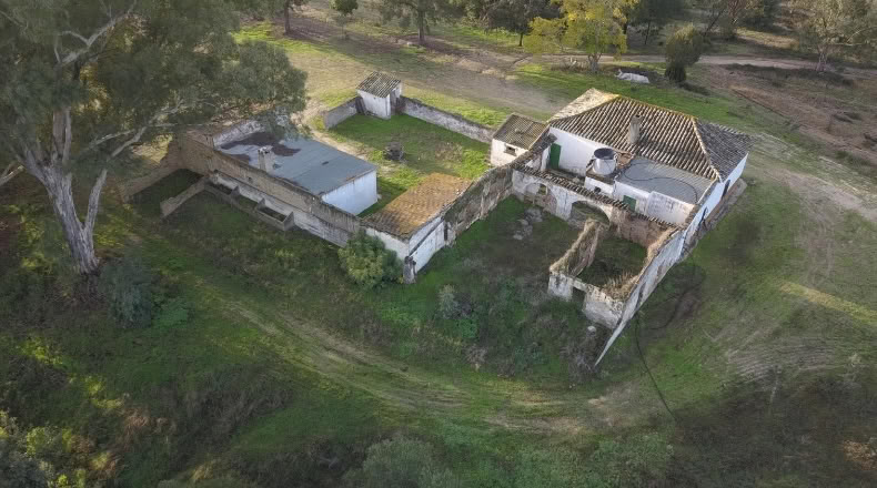 Huelva - Moguer - 1500000m2