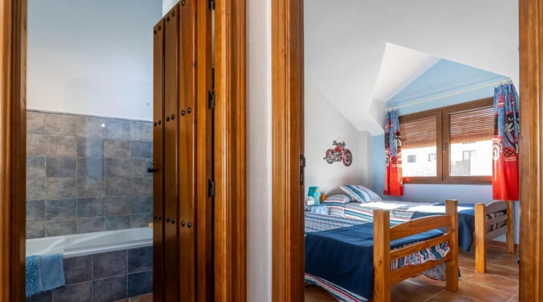 Granada - Alomartes - 233m2