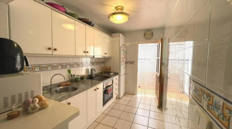 Аликанте - Pilar de la Horadada - 210m2