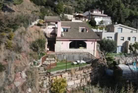 l'Ametlla del Vallès 615&nbsp;м²