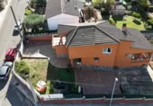 Отдельно стоящий дом с участком на продажу в городе l'Ametlla del Vallès Фото