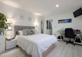 Chalet independiente con terreno en venta en la España, Santander, ref: TR403024 foto