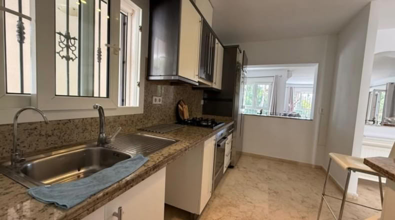 Аликанте - Orihuela - 273m2