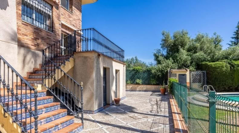 Sevilla - Gelves - 1213m2
