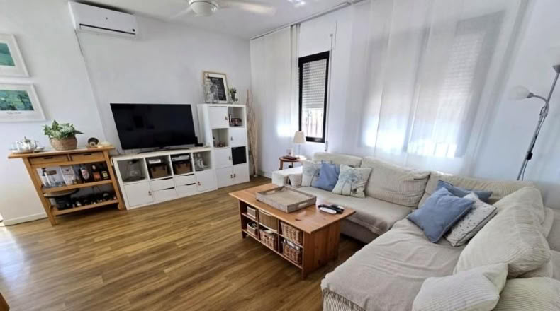 Malaga - Алаурин-де-ла-Торре - 1100m2