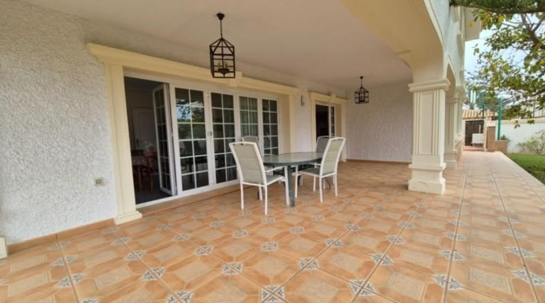 Аликанте - Cabo Roig - 1445m2
