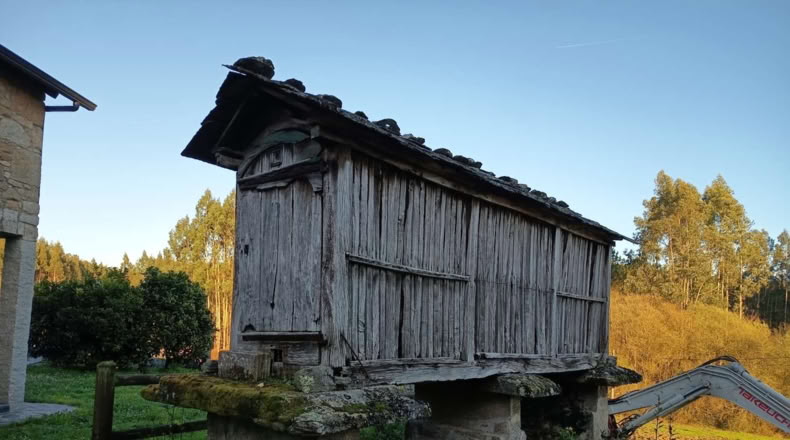 Ла-Корунья - O Pazo de Irixoa - 1200m2