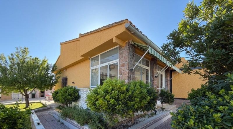Valencia - Llíria - 678m2