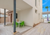 Chalet independiente con terreno en venta en la España, Orihuela, ref: TR403508 foto