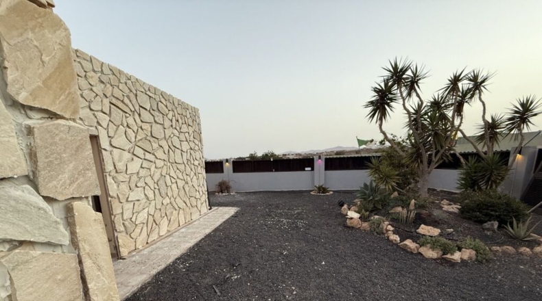 Las Palmas - Antigua - 10000m2