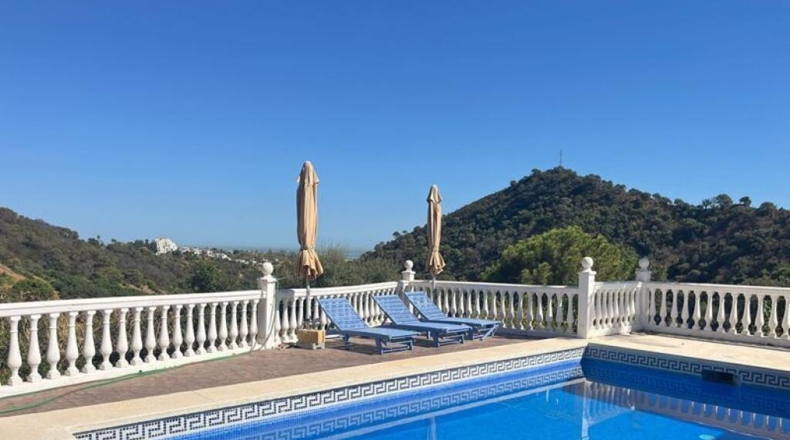 Málaga - Estepona - 4000m2