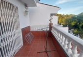 Xalet adossat amb terreny en venda a Estepona ref.: TR405110 foto