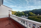 Xalet adossat amb terreny en venda a Estepona ref.: TR405110 foto