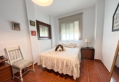 Xalet adossat amb terreny en venda a Estepona ref.: TR405108 foto