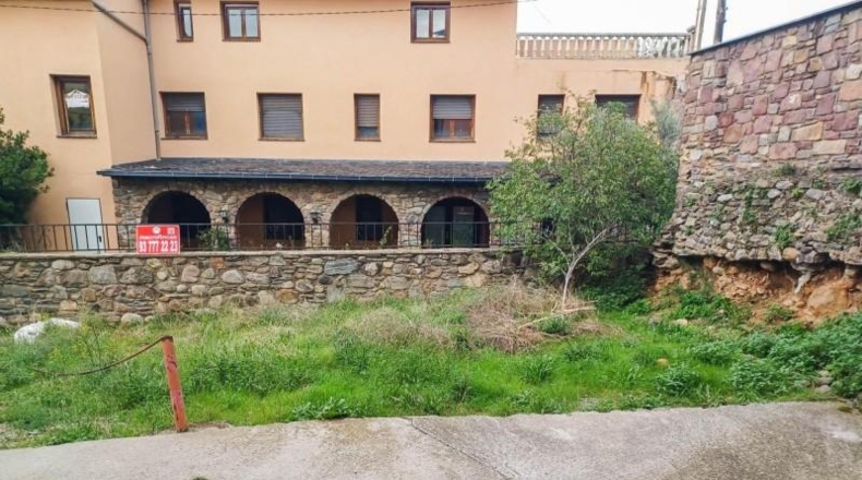 Lerida - el Pla de Sant Tirs - 77m2