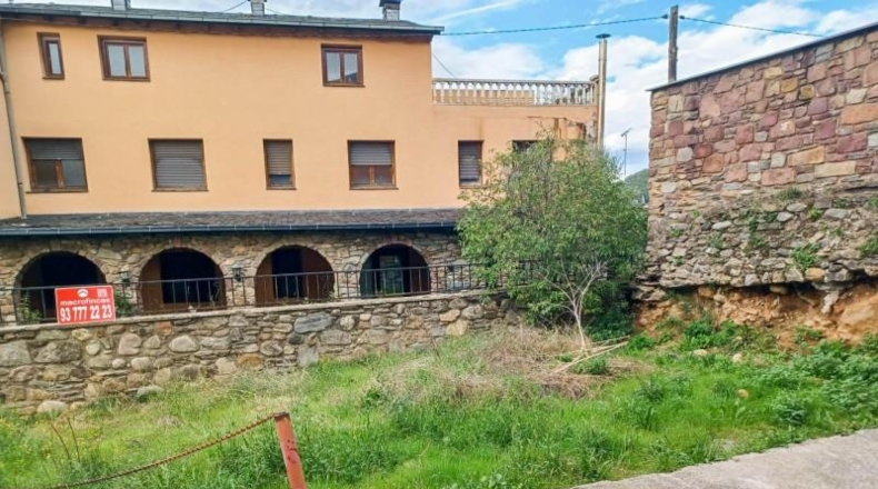 Lerida - el Pla de Sant Tirs - 77m2