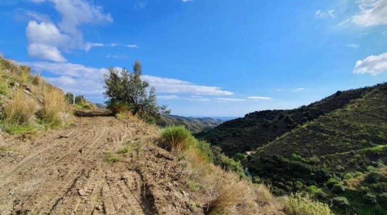 Granada - Almuñécar - 7000m2