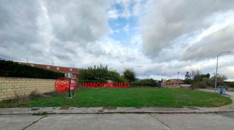Burgos - Quintanaortuño - 672m2