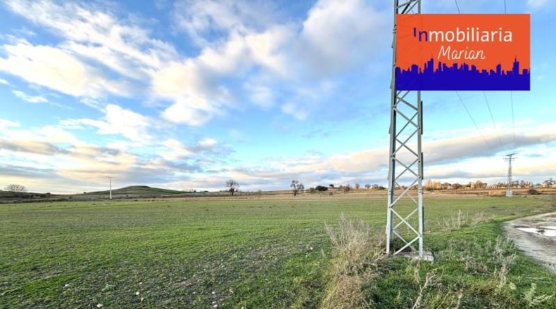 Burgos - Aranda de Duero - 7280m2