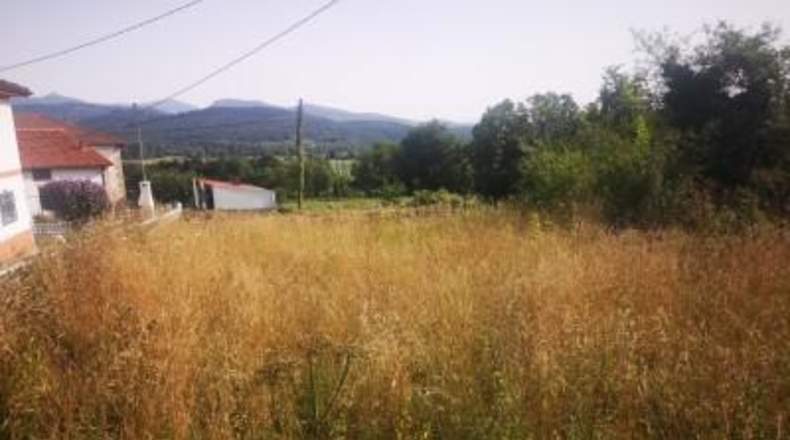 Burgos - Vallejo de Mena - 800m2