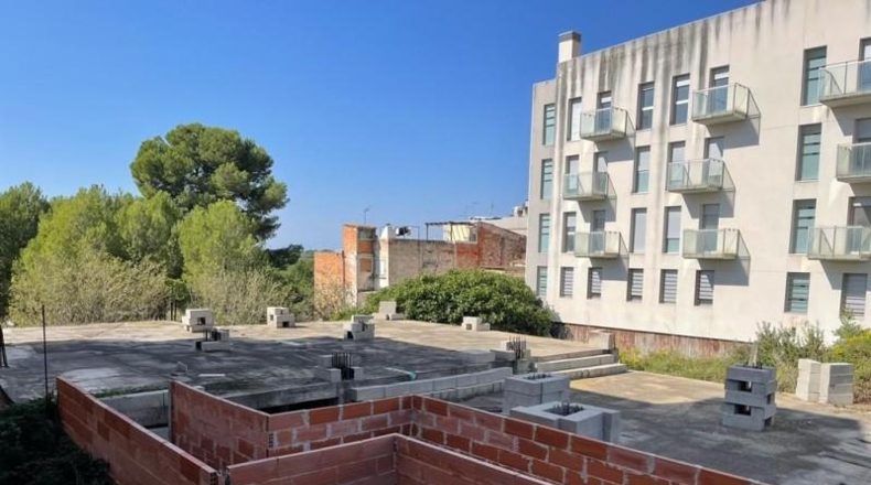 Tarragona - Константи - 465m2