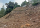 Участок с постройкой на продажу в городе Castellet Фото