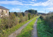 Отдельно стоящий дом с участком на продажу в городе Cervo. Фото