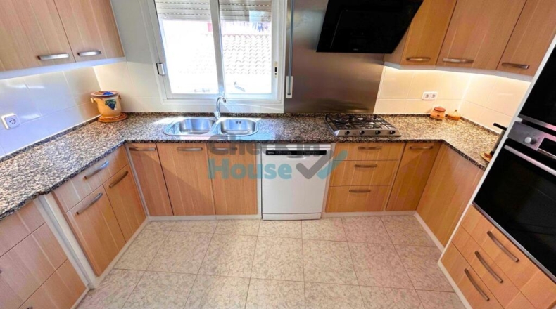 Gerona - Sant Feliu de Guíxols - 208m2