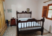 Chalet independiente con terreno en venta en Yecla ref: TR403203 foto