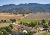 Chalet adosado con terreno en venta en Yecla ref: TR403202 foto