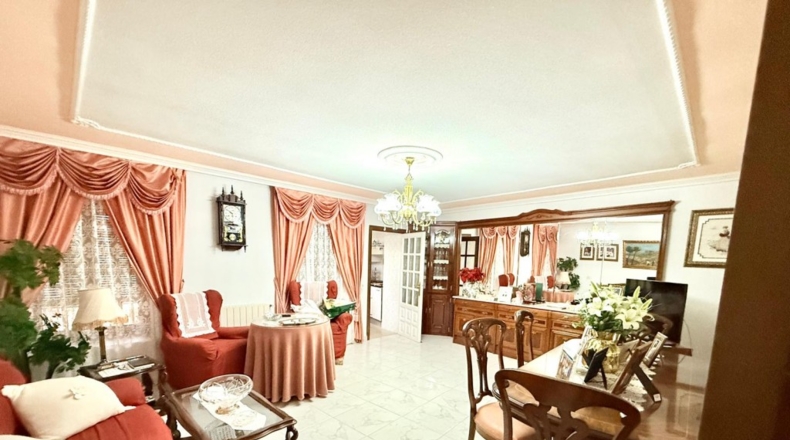 Valladolid - Nava del Rey - 390m2