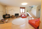 Chalet independiente con terreno en venta en Vitoria ref: TR406227 foto