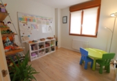 Chalet independiente con terreno en venta en Vitoria ref: TR406227 foto