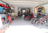 Chalet independiente con terreno en venta en Vitoria ref: TR406227 foto