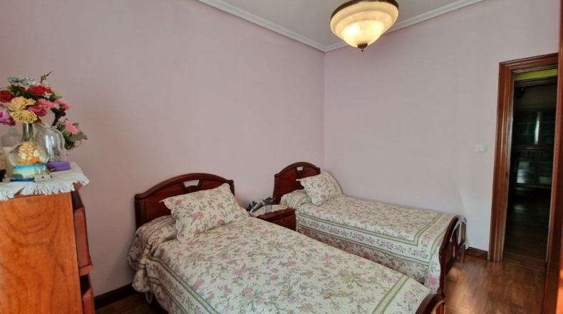 Cantabria - Torrelavega - 1000m2