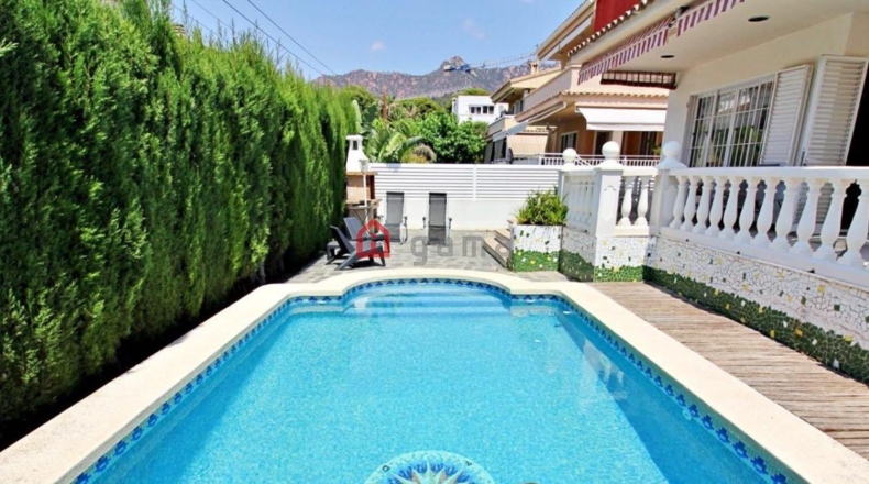 Castellón - Benicasim - 450m2