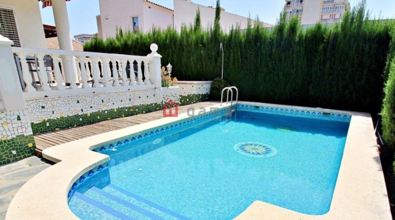 Castellón - Benicasim - 450m2