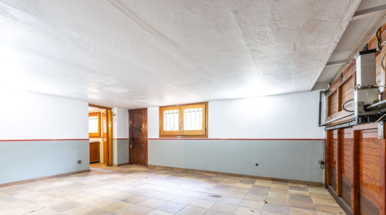 Barcelona - Castellar del Vallès - 1145m2
