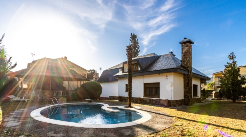 Barcelona - Castellar del Vallès - 1145m2