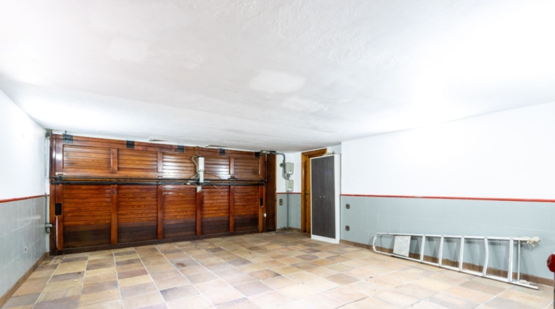 Barcelona - Castellar del Vallès - 1145m2