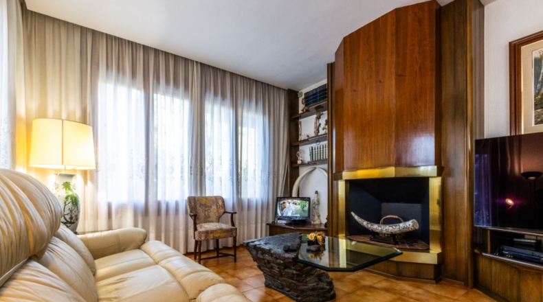Barcelona - Castellar del Vallès - 1145m2