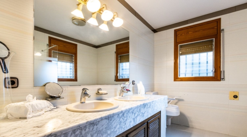 Barcelona - Castellar del Vallès - 1145m2