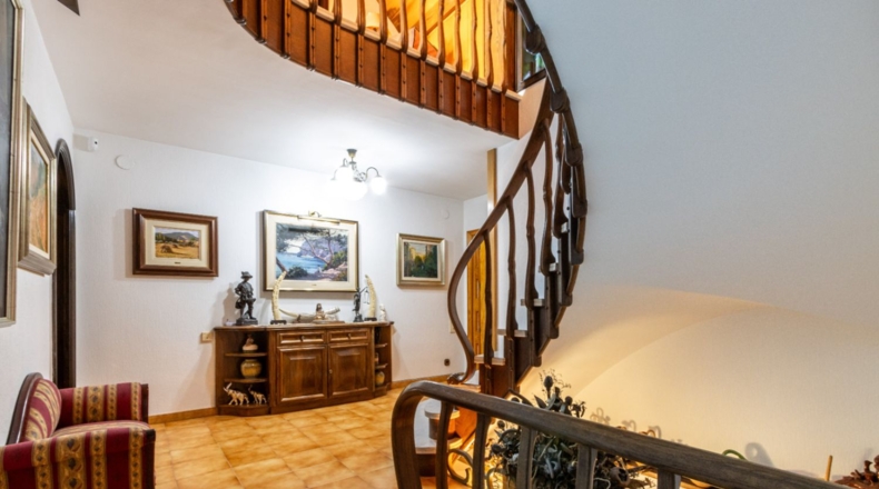 Barcelona - Castellar del Vallès - 1145m2