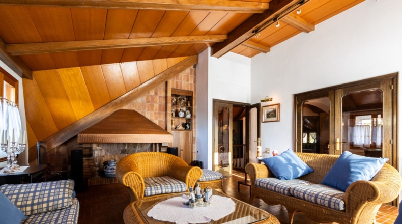 Barcelona - Castellar del Vallès - 1145m2