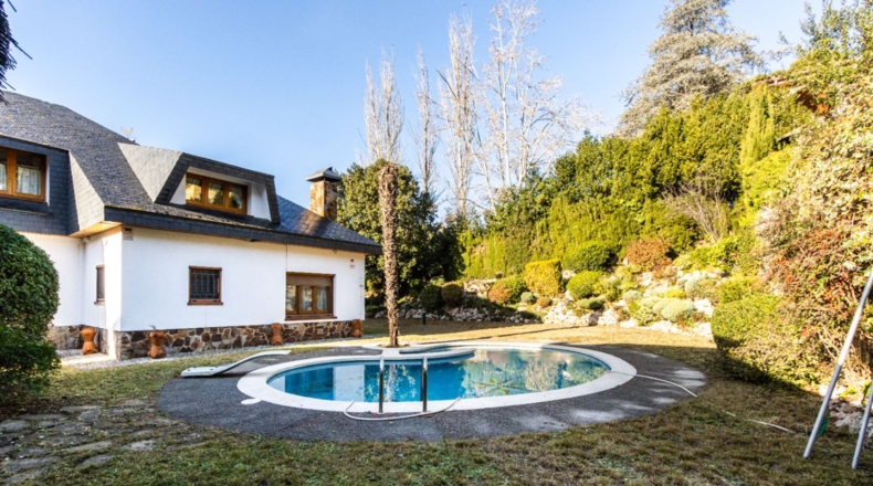 Barcelona - Castellar del Vallès - 1145m2