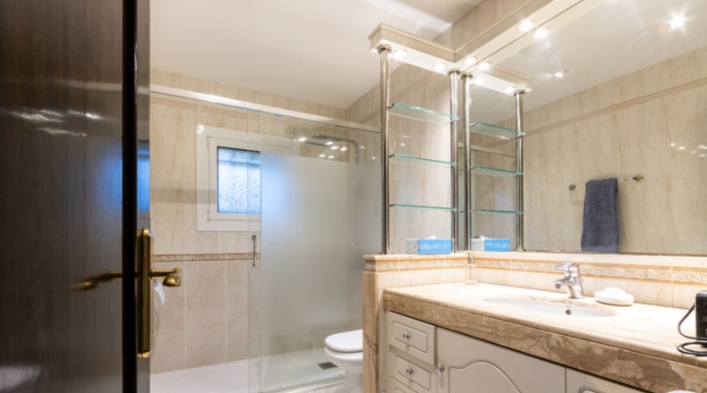 Barcelona - Castellar del Vallès - 1145m2
