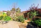 Chalet independiente con terreno en venta en El Hoyo de Pinares ref: TR405077 foto