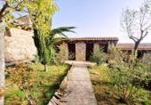 Chalet independiente con terreno en venta en El Hoyo de Pinares ref: TR405077 foto