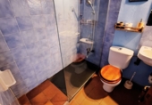 Chalet independiente con terreno en venta en El Hoyo de Pinares ref: TR405077 foto